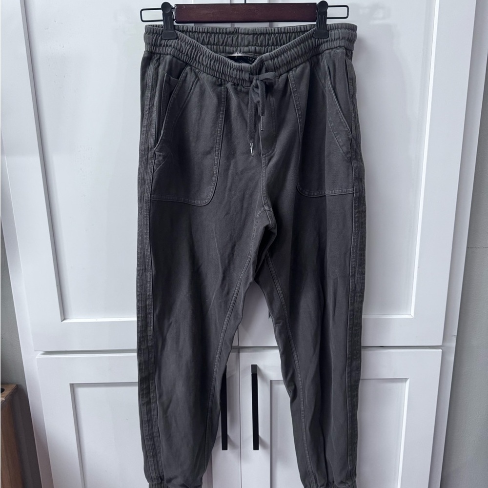 Athleta joggers size 6